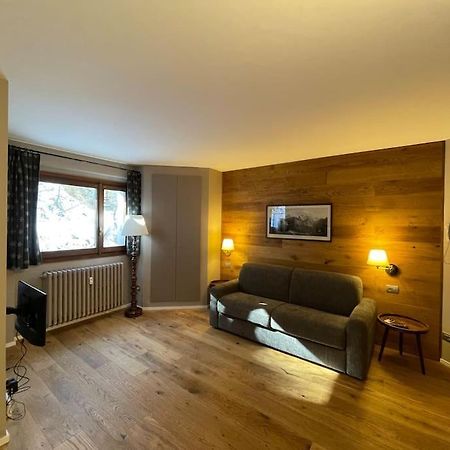 Appartamento Raffinato Ed Accogliente Monolocale Di Montagna Breuil-Cervinia Esterno foto